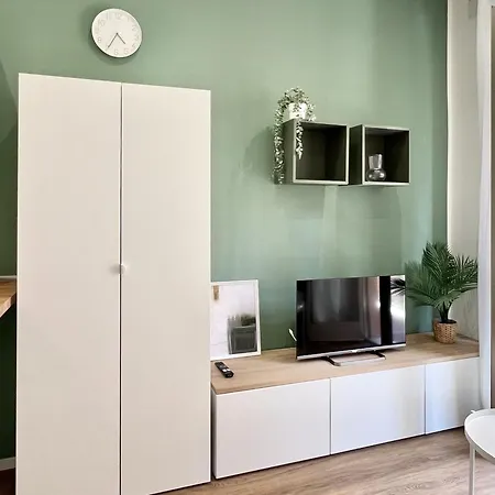 Apartman - Airport 8 Min - Ac - Smart Tv *